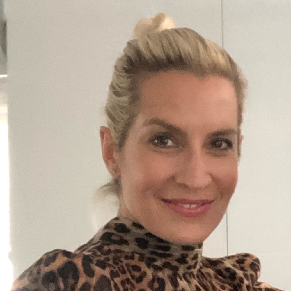 Meet your Posher, Julia